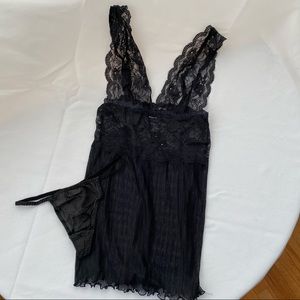 Victoria’s Secret set NWOT medium